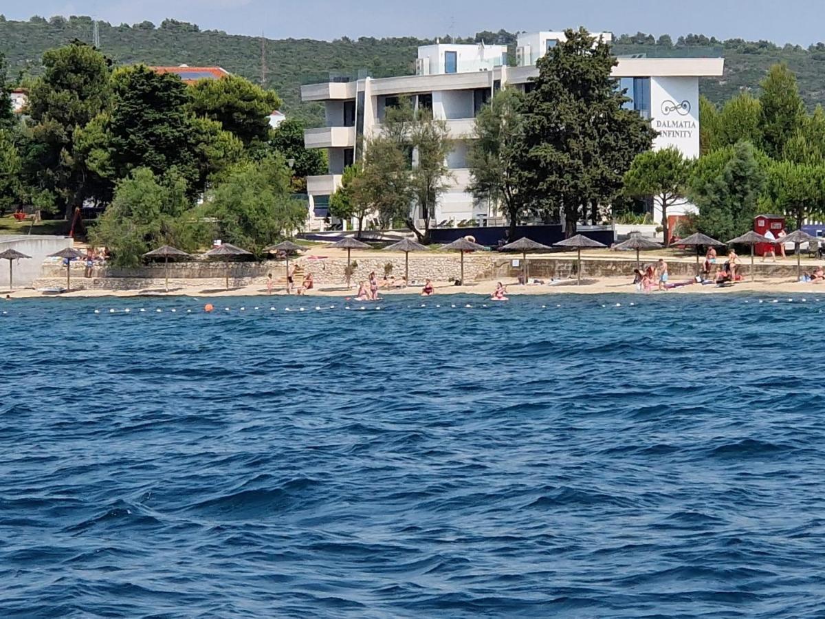 Apartments Dalmatia Infinity بيبينيا المظهر الخارجي الصورة