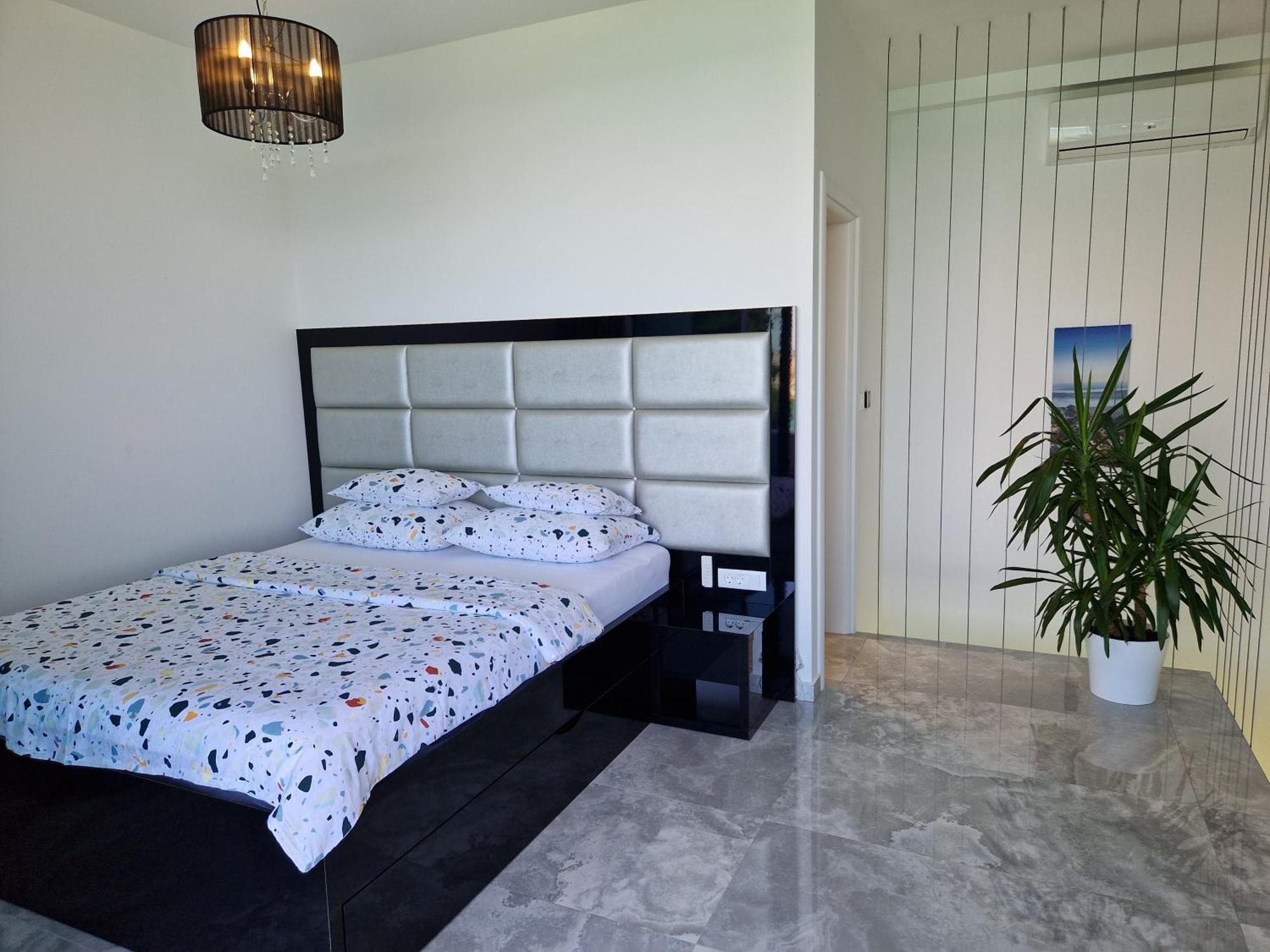 Apartments Dalmatia Infinity بيبينيا الغرفة الصورة